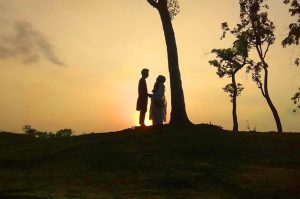 romantic story hindi 